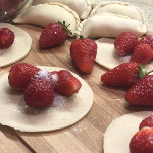 Вареники "Надеждинские" с клубникой (0,5 кг)